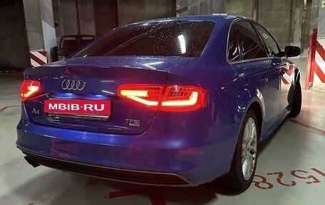 Audi A4, 2012 год, 1 900 000 рублей, 10 фотография