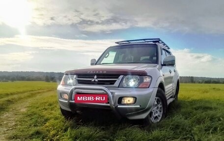 Mitsubishi Pajero III рестайлинг, 2001 год, 1 199 000 рублей, 2 фотография