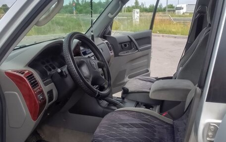 Mitsubishi Pajero III рестайлинг, 2001 год, 1 199 000 рублей, 13 фотография