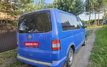 Volkswagen Caravelle T5, 2007 год, 1 300 000 рублей, 7 фотография