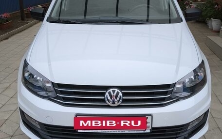 Volkswagen Polo VI (EU Market), 2017 год, 1 300 000 рублей, 2 фотография