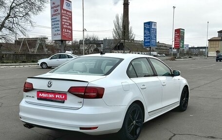 Volkswagen Jetta VI, 2016 год, 1 830 000 рублей, 4 фотография