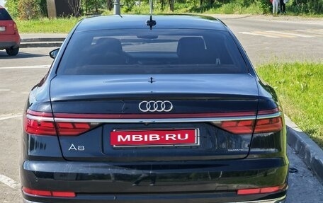 Audi A8, 2018 год, 4 200 000 рублей, 6 фотография