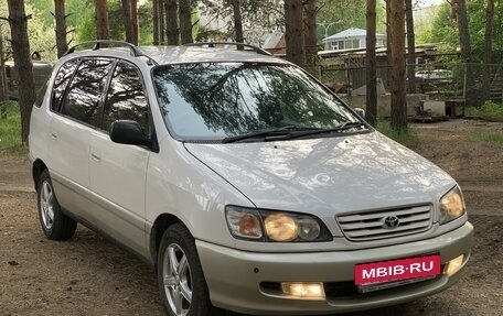 Toyota Ipsum II, 1997 год, 517 000 рублей, 7 фотография