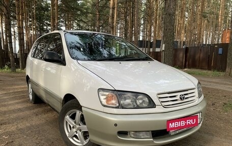 Toyota Ipsum II, 1997 год, 517 000 рублей, 10 фотография