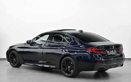 BMW 5 серия, 2020 год, 5 995 000 рублей, 4 фотография