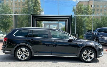 Volkswagen Passat B8 рестайлинг, 2018 год, 3 079 000 рублей, 8 фотография