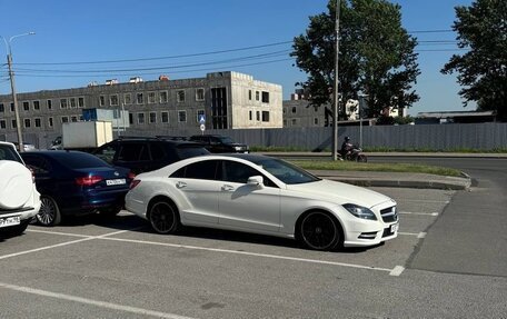 Mercedes-Benz CLS, 2014 год, 2 250 000 рублей, 4 фотография