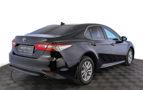 Toyota Camry, 2021 год, 3 150 000 рублей, 5 фотография