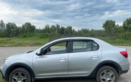 Renault Logan II, 2021 год, 1 100 000 рублей, 2 фотография