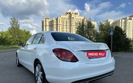 Mercedes-Benz C-Класс, 2019 год, 3 500 000 рублей, 5 фотография