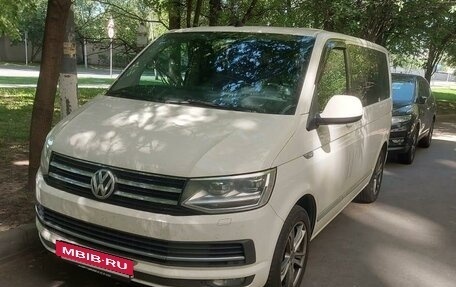 Volkswagen Caravelle T6 рестайлинг, 2018 год, 3 470 000 рублей, 3 фотография