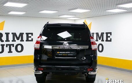 Toyota Land Cruiser Prado 150 рестайлинг 2, 2016 год, 4 499 000 рублей, 5 фотография