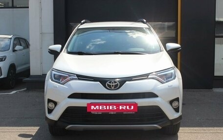 Toyota RAV4, 2019 год, 2 850 000 рублей, 2 фотография