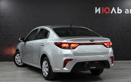 KIA Rio IV, 2018 год, 1 220 000 рублей, 4 фотография