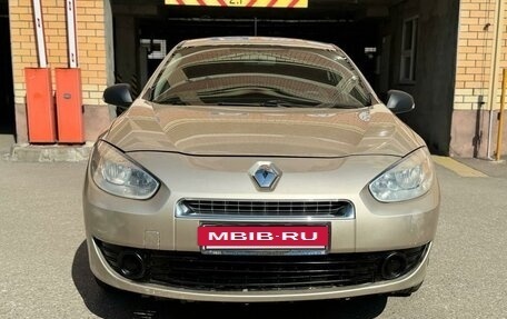 Renault Fluence I, 2012 год, 575 000 рублей, 2 фотография