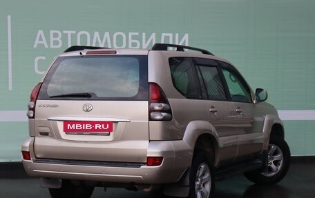 Toyota Land Cruiser Prado 120 рестайлинг, 2006 год, 2 190 000 рублей, 2 фотография