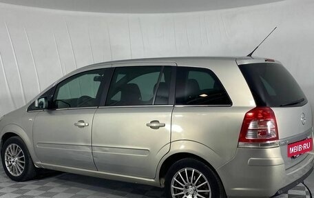 Opel Zafira C рестайлинг, 2011 год, 780 000 рублей, 7 фотография