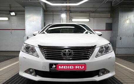 Toyota Camry, 2011 год, 1 650 000 рублей, 3 фотография