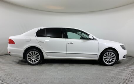 Skoda Superb III рестайлинг, 2014 год, 1 347 000 рублей, 4 фотография