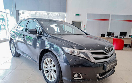 Toyota Venza I, 2013 год, 2 324 000 рублей, 3 фотография