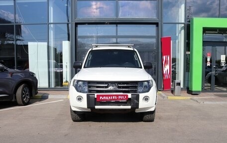 Mitsubishi Pajero IV, 2011 год, 1 999 000 рублей, 2 фотография