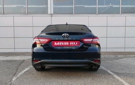 Toyota Camry, 2018 год, 2 880 000 рублей, 5 фотография