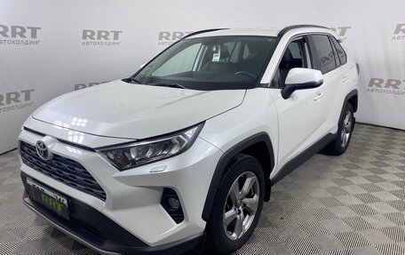 Toyota RAV4, 2019 год, 3 299 000 рублей, 2 фотография