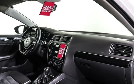 Volkswagen Jetta VI, 2017 год, 1 499 000 рублей, 11 фотография
