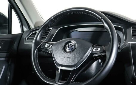 Volkswagen Tiguan II, 2018 год, 2 709 000 рублей, 10 фотография