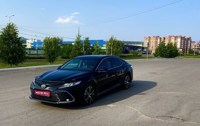 Toyota Camry, 2021 год, 3 180 000 рублей, 1 фотография