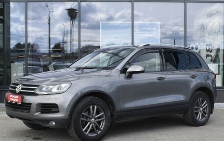 Volkswagen Touareg III, 2013 год, 2 100 000 рублей, 1 фотография