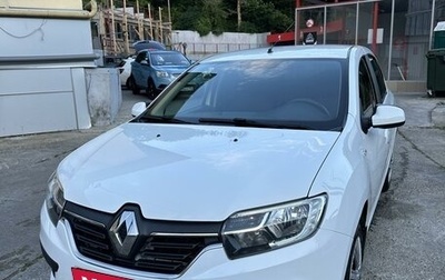 Renault Logan II, 2019 год, 900 000 рублей, 1 фотография