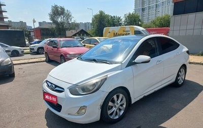 Hyundai Solaris II рестайлинг, 2013 год, 580 000 рублей, 1 фотография