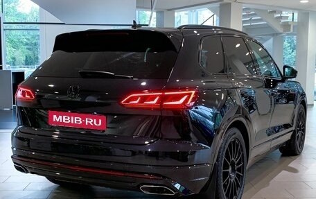 Volkswagen Touareg III, 2019 год, 5 430 000 рублей, 7 фотография