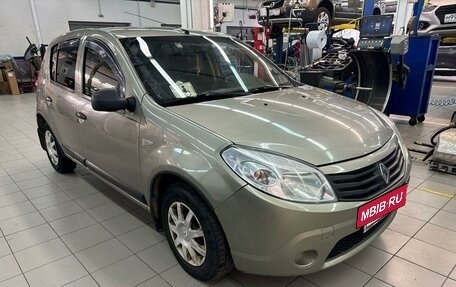 Renault Sandero I, 2011 год, 637 000 рублей, 3 фотография