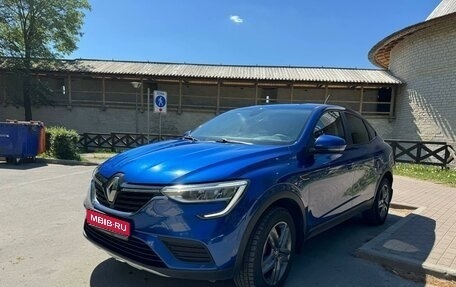 Renault Arkana I, 2021 год, 1 829 000 рублей, 1 фотография