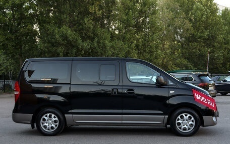 Hyundai H-1 II рестайлинг, 2014 год, 2 390 000 рублей, 4 фотография