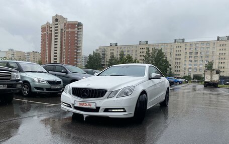 Mercedes-Benz E-Класс, 2013 год, 1 640 000 рублей, 2 фотография