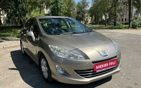 Peugeot 408 I рестайлинг, 2013 год, 895 000 рублей, 2 фотография