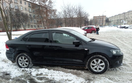 Volkswagen Polo VI (EU Market), 2015 год, 990 000 рублей, 2 фотография