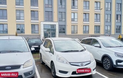 Honda Fit Shuttle I рестайлинг, 2012 год, 1 150 000 рублей, 1 фотография