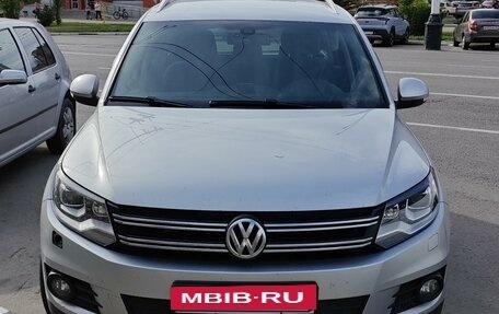 Volkswagen Tiguan I, 2016 год, 1 600 000 рублей, 2 фотография