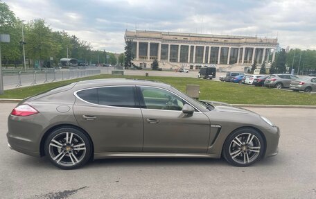 Porsche Panamera II рестайлинг, 2011 год, 3 155 000 рублей, 2 фотография