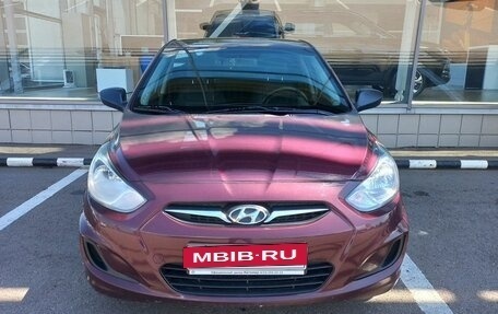 Hyundai Solaris II рестайлинг, 2013 год, 815 000 рублей, 2 фотография