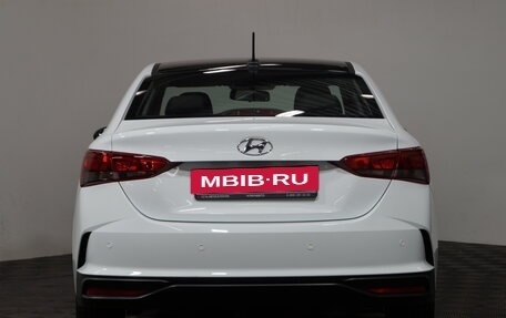 Hyundai Solaris II рестайлинг, 2020 год, 1 735 000 рублей, 5 фотография