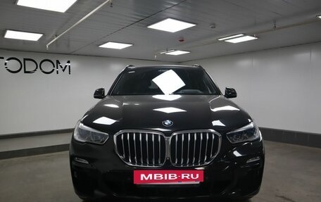 BMW X5, 2018 год, 6 800 000 рублей, 3 фотография