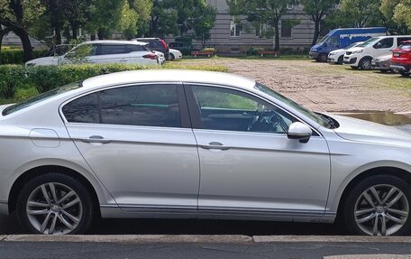 Volkswagen Passat B8 рестайлинг, 2017 год, 2 100 000 рублей, 2 фотография