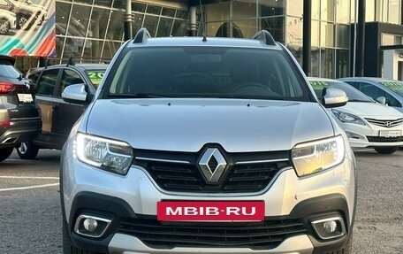 Renault Sandero II рестайлинг, 2019 год, 1 190 990 рублей, 2 фотография