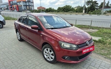 Volkswagen Polo VI (EU Market), 2012 год, 820 000 рублей, 2 фотография